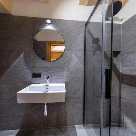 Sam Alm 3 Prázdninový dům *