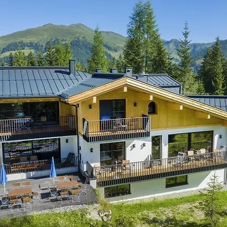 Sam Alm 3 Prázdninový dům *